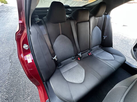 2019 Toyota Camry LE