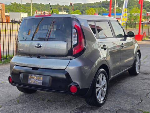2016 Kia Soul +