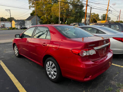 2013 Toyota Corolla LE