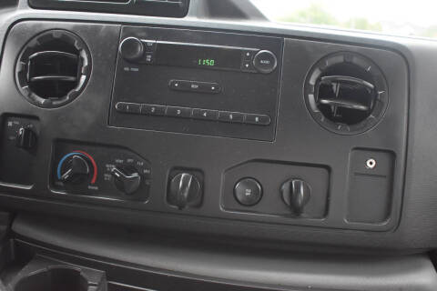 2014 Ford E-Series E-150