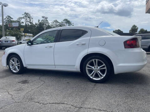 2013 Dodge Avenger SE