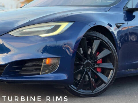 2017 Tesla Model S