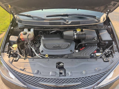 2020 Chrysler Pacifica Touring