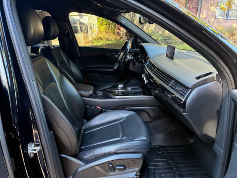 2017 Audi Q7 3.0T quattro Premium Plus