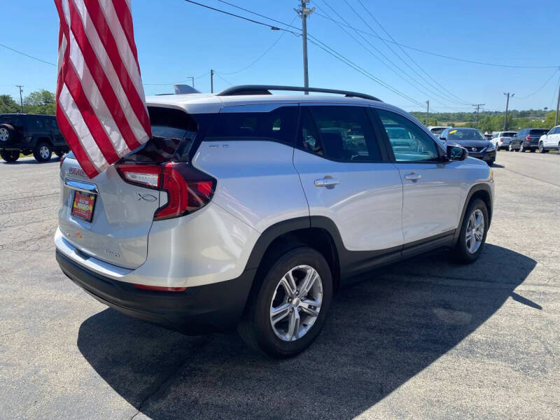 2022 GMC Terrain SLE