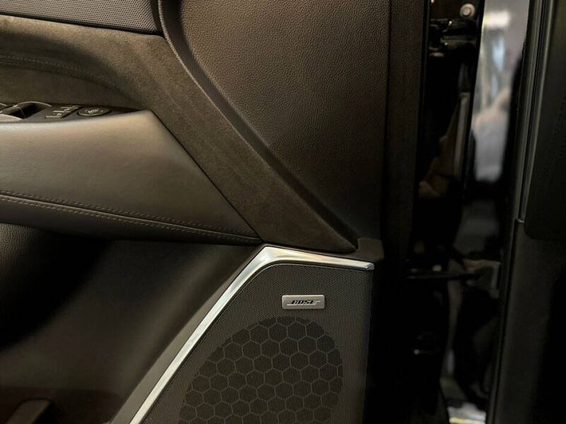 2019 Cadillac Escalade Platinum