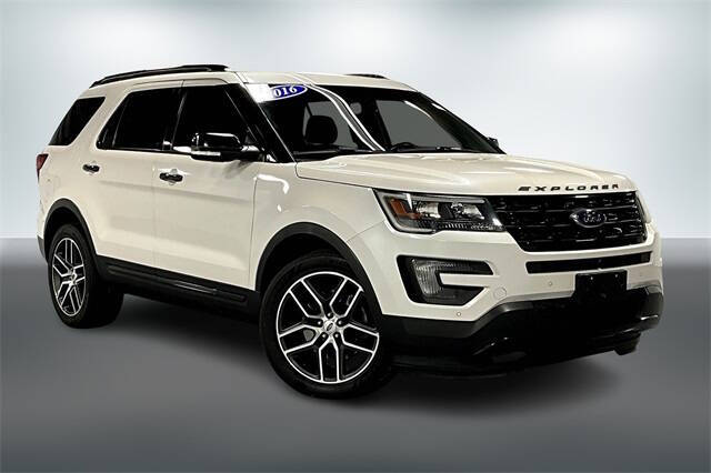 2016 Ford Explorer Sport