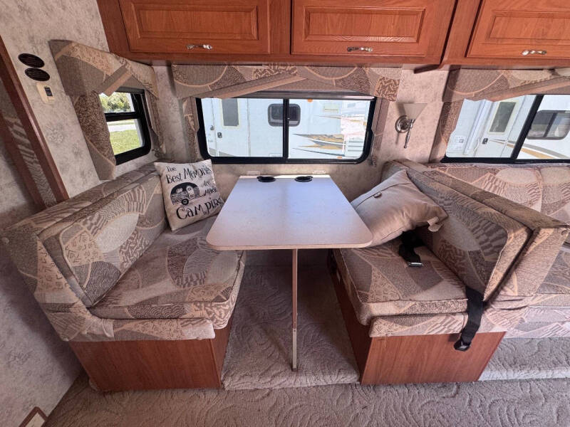 2003 Coachmen RV Rendezvous 342MBS