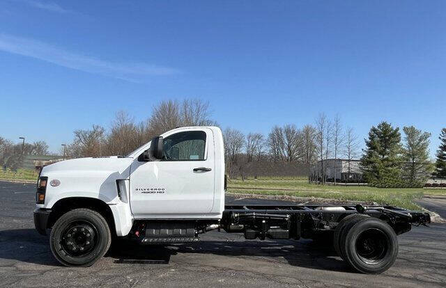 2024 Chevrolet Silverado 4500HD