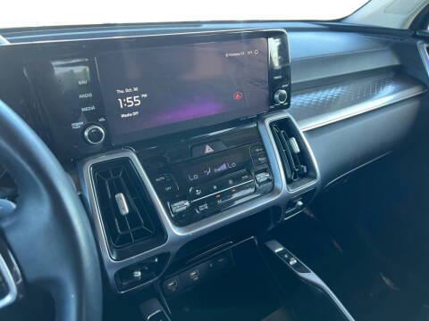 2024 Kia Sorento Hybrid EX