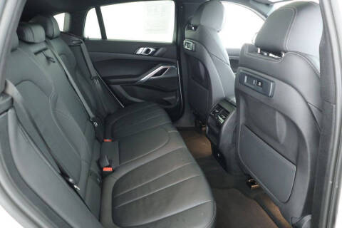 2022 BMW X6 xDrive40i
