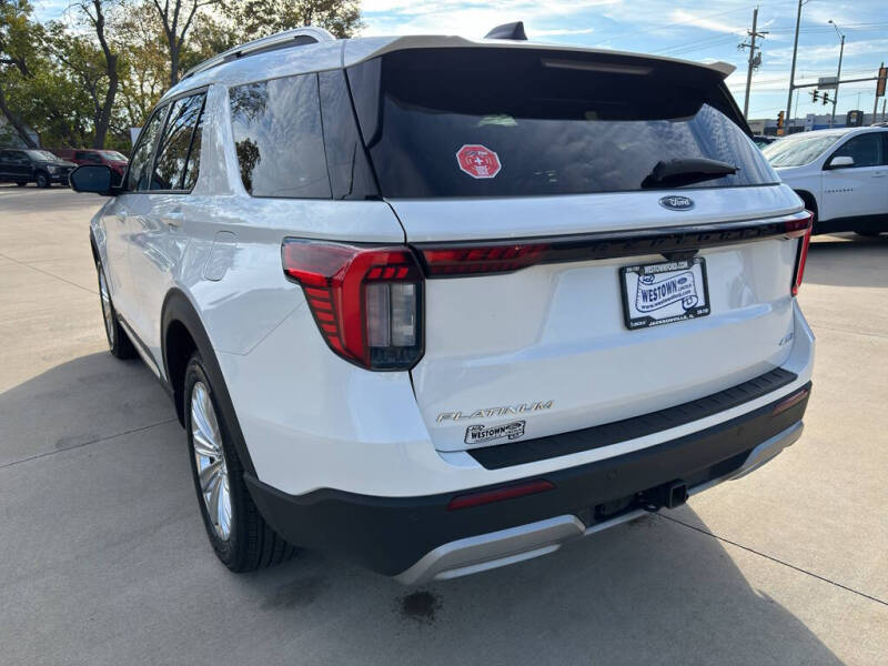 2025 Ford Explorer Platinum