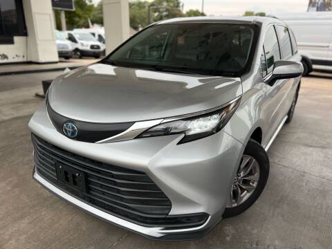 2021 Toyota Sienna for sale at M.I.A Motor Sport in Houston TX