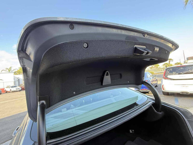 2016 Hyundai Genesis