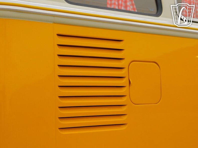 1975 Volkswagen Type 2