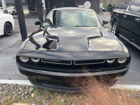 2017 Dodge Challenger SXT