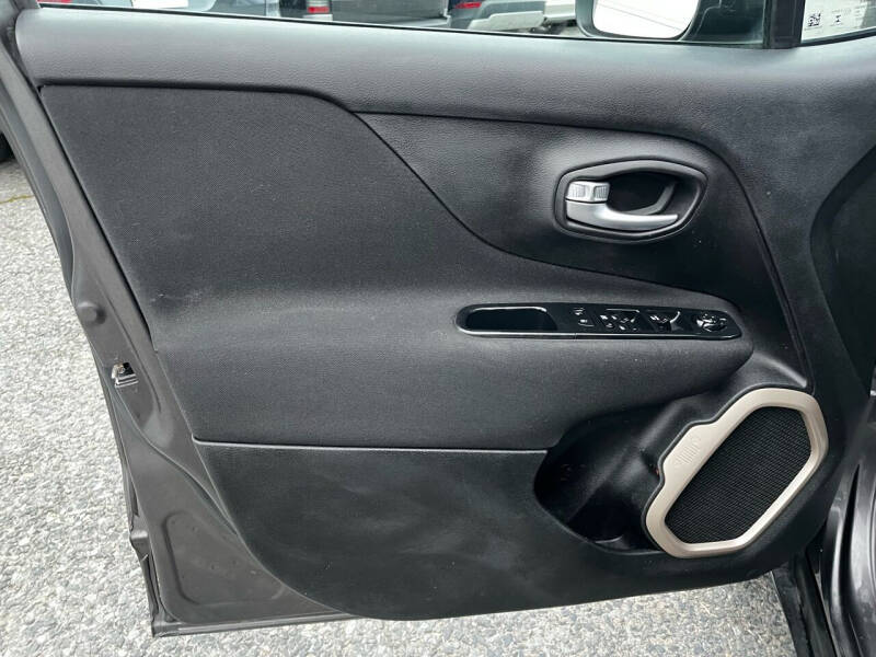 2017 Jeep Renegade Latitude