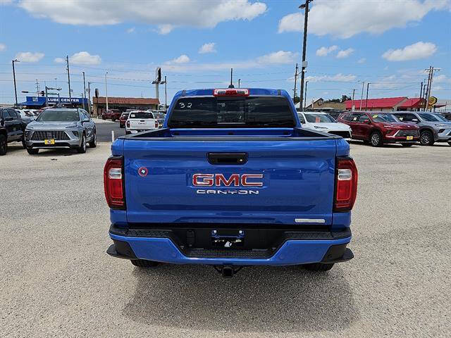 2025 GMC Canyon Elevation