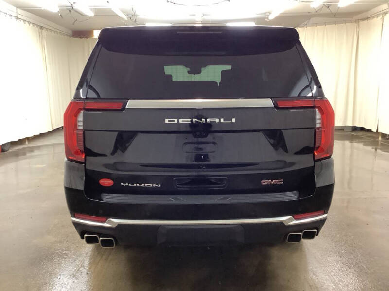 2025 GMC Yukon Denali