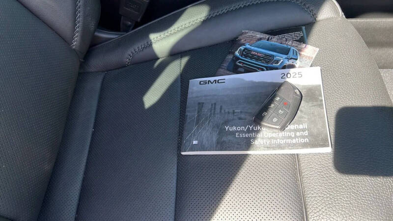 2025 GMC Yukon Denali