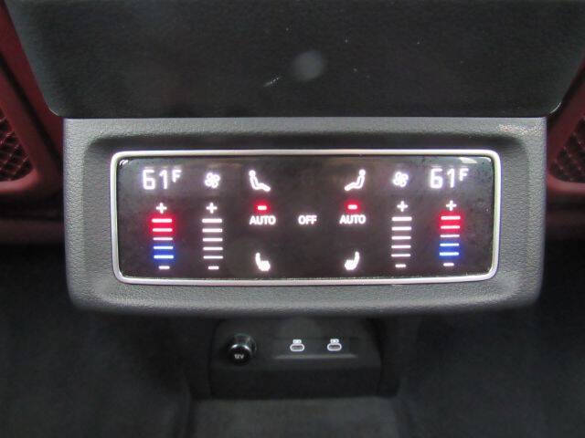 2022 Audi e-tron S quattro Prestige