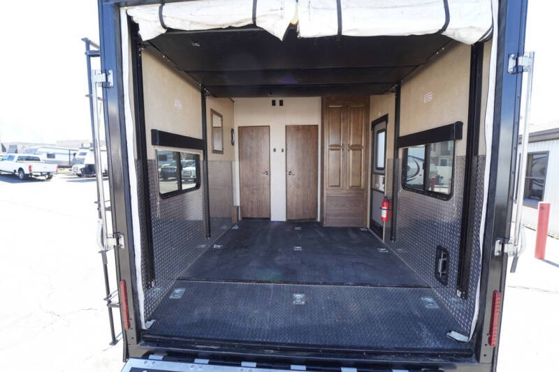 2017 Cruiser RV Stryker 3010