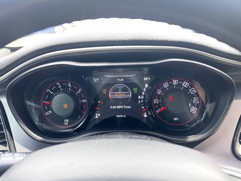 2019 Dodge Challenger SXT