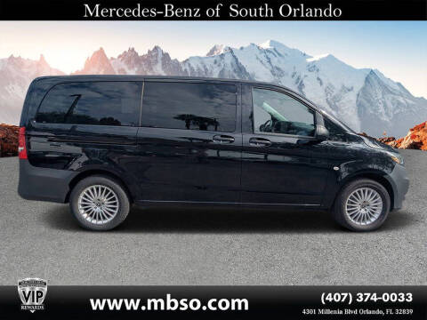 2023 Mercedes-Benz Metris Passenger