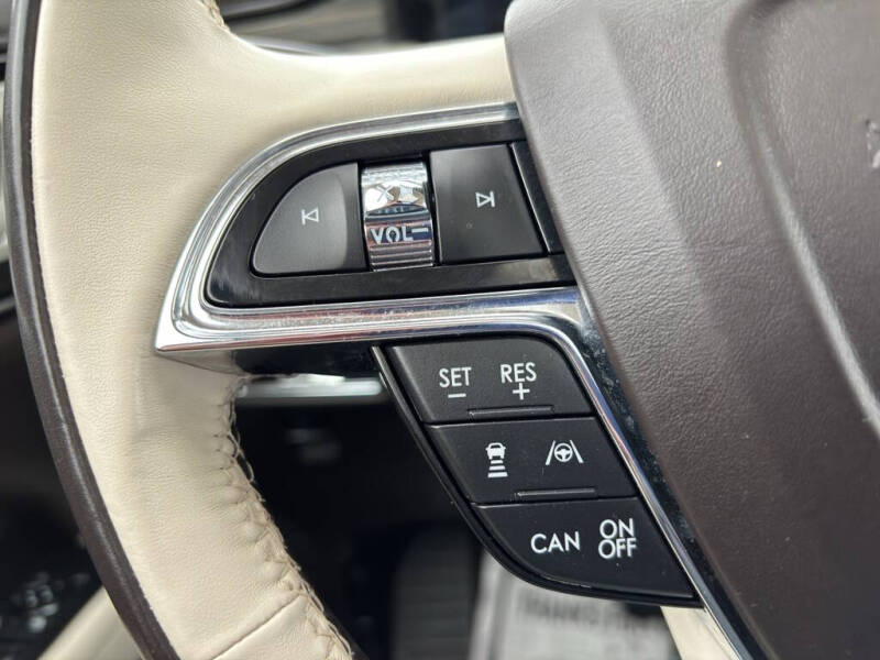 2021 Lincoln Nautilus Black Label