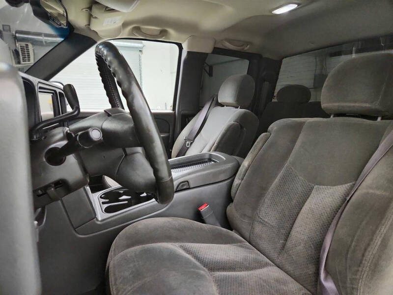 2005 Chevrolet Silverado 1500 LT