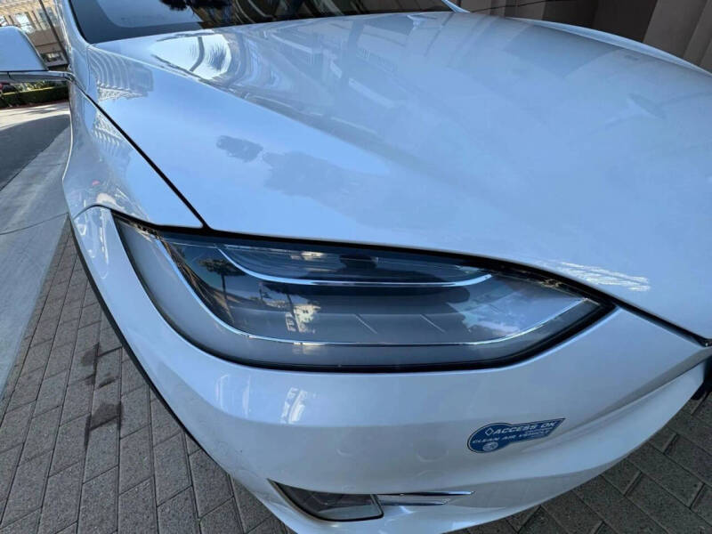 2020 Tesla Model X Long Range Plus