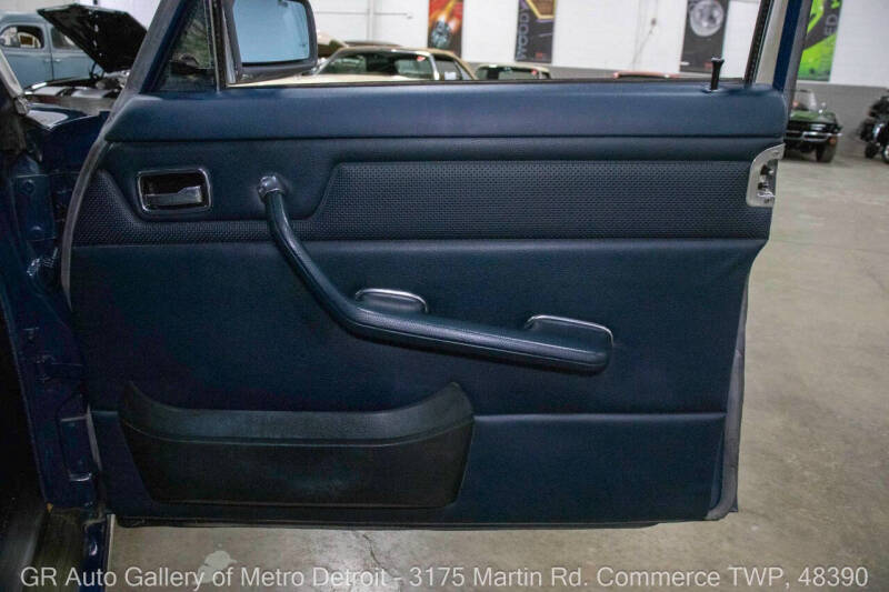 1975 Mercedes-Benz 280-Class