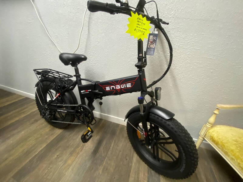 2024 Electric bikes and scooters  E bikes