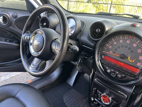 2016 MINI Countryman Cooper