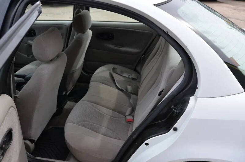 2000 Saturn S-Series SL2
