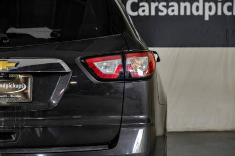 2017 Chevrolet Traverse LS