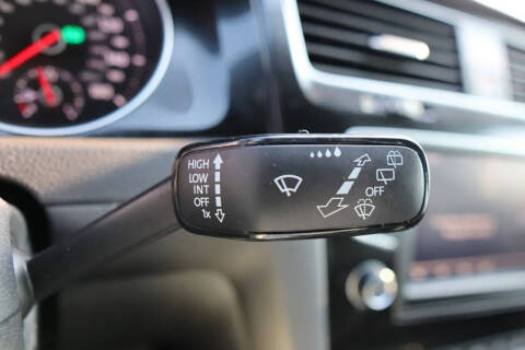 2017 Volkswagen Golf GTI S