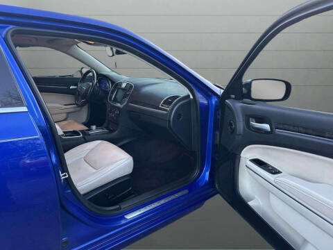 2018 Chrysler 300 Limited