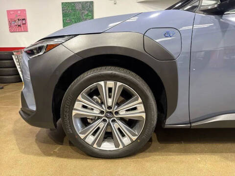 2023 Subaru Solterra Touring