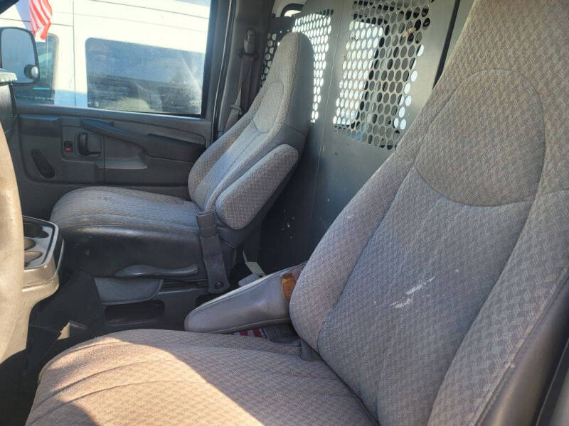 2003 Chevrolet Express 2500