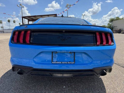 2022 Ford Mustang EcoBoost