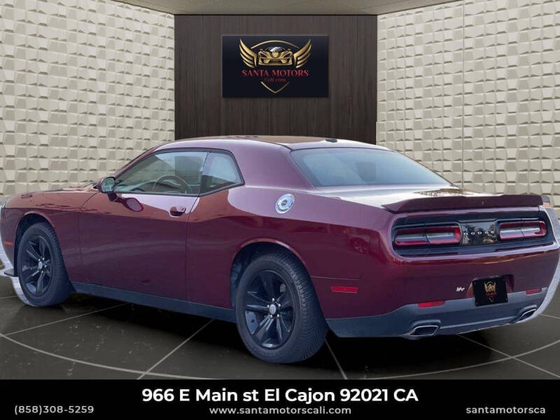 2019 Dodge Challenger SXT