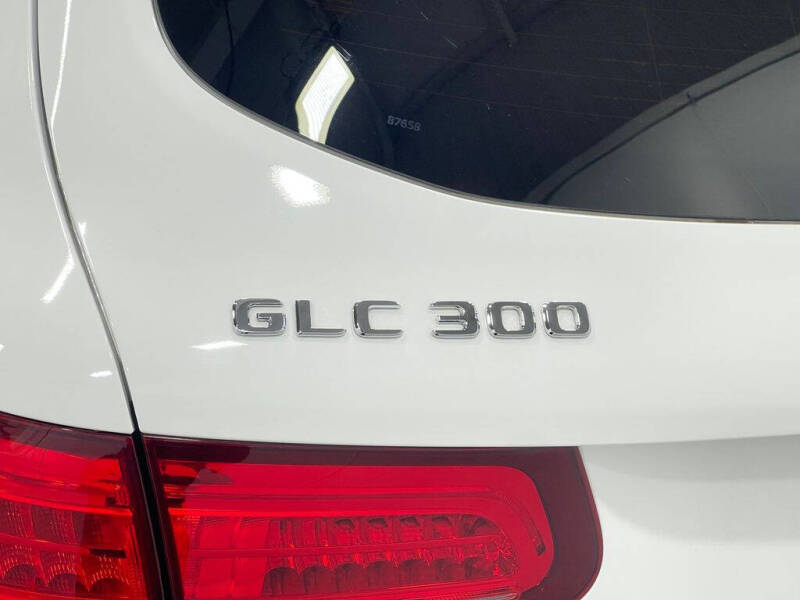 2017 Mercedes-Benz GLC GLC 300 4MATIC