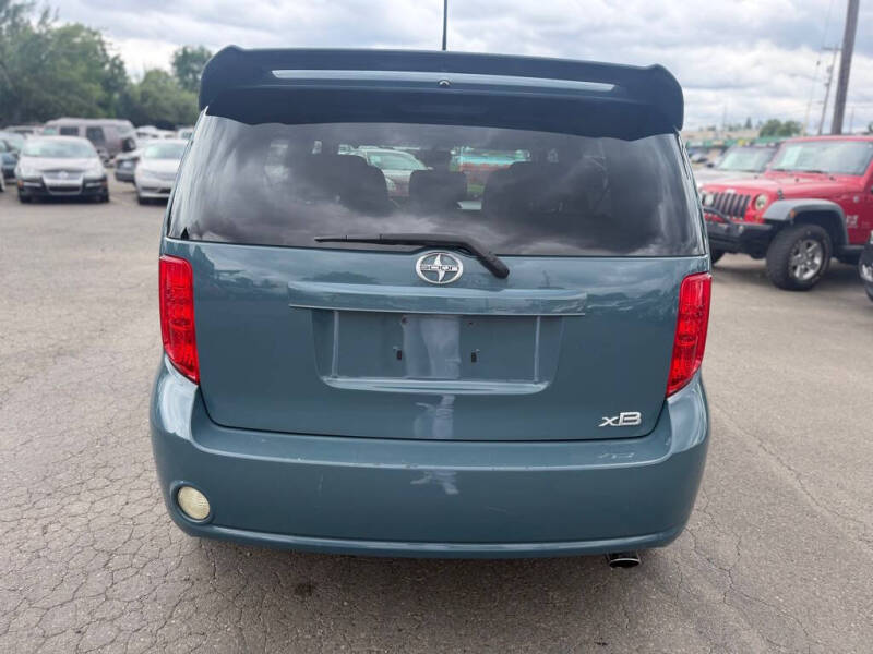 2008 Scion xB