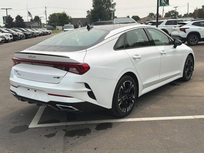 2022 Kia K5