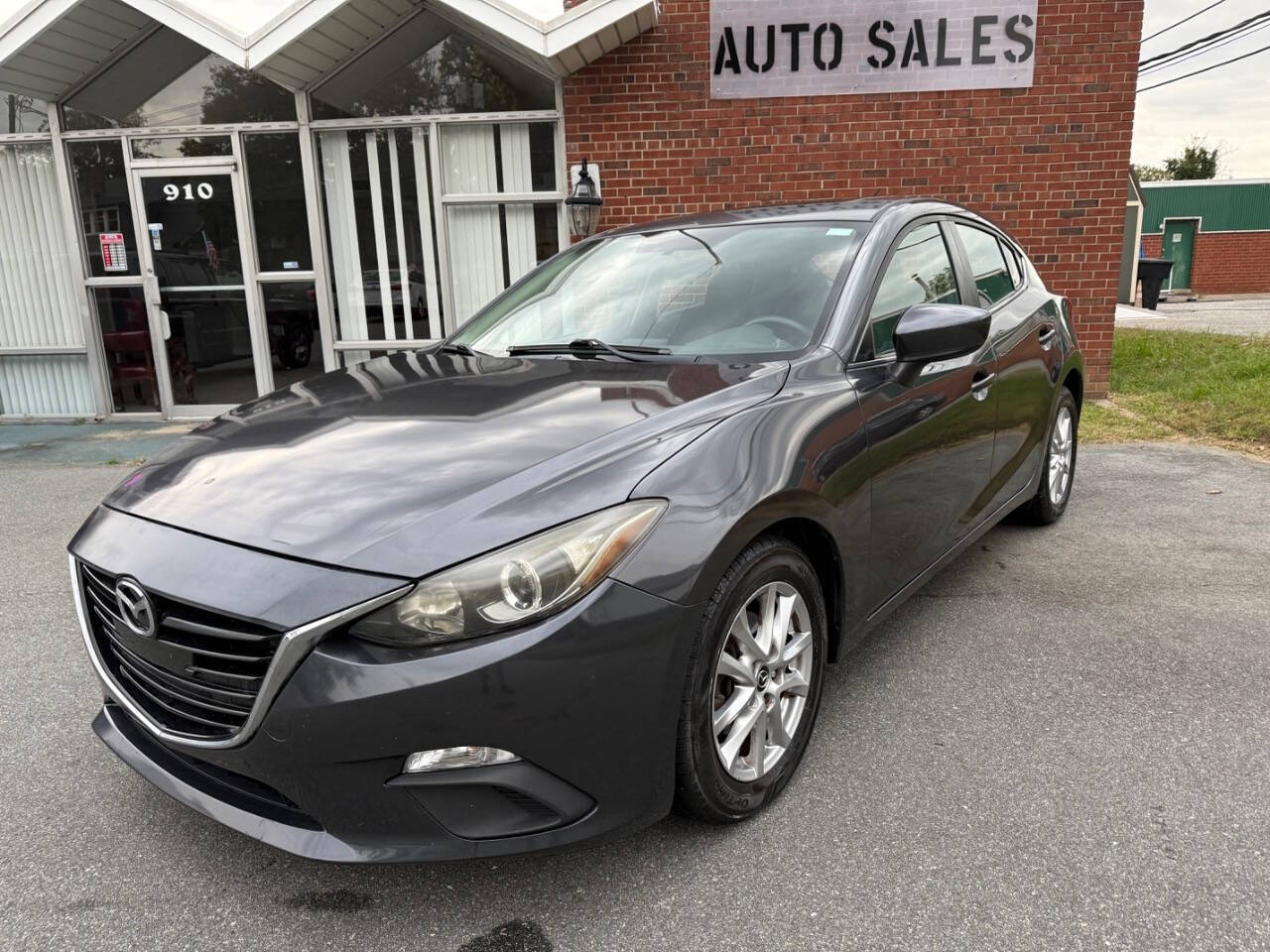 2014 Mazda Mazda3 for sale at Universal Auto Sales LLC in Burlington, NC