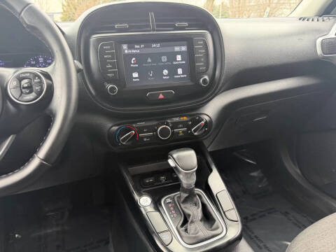 2020 Kia Soul GT-Line