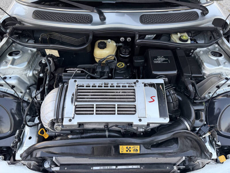 2004 MINI Cooper S