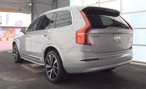 2023 Volvo XC90 B6 Plus Bright Theme 7P