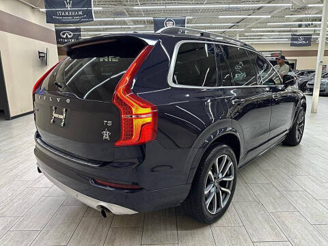 2019 Volvo XC90 T5 Momentum